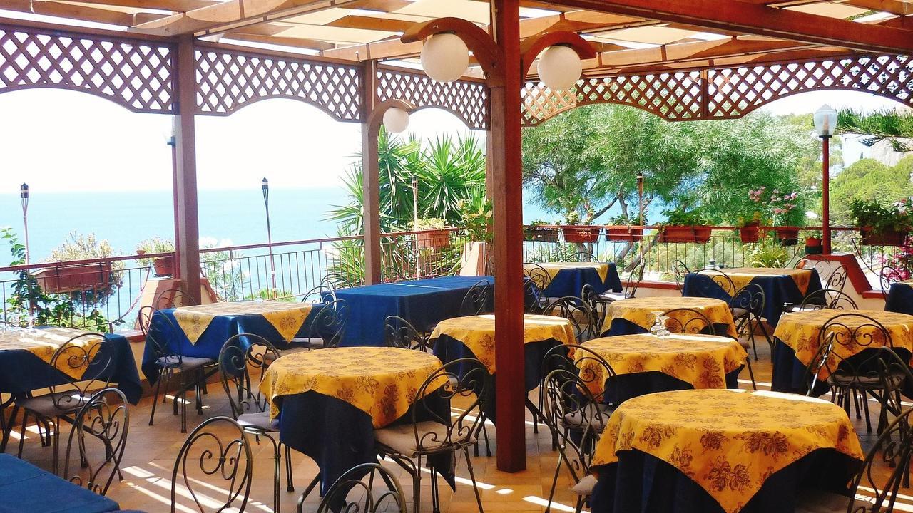 Paradiso Hotel Ristorante Riaci Capo Exterior foto